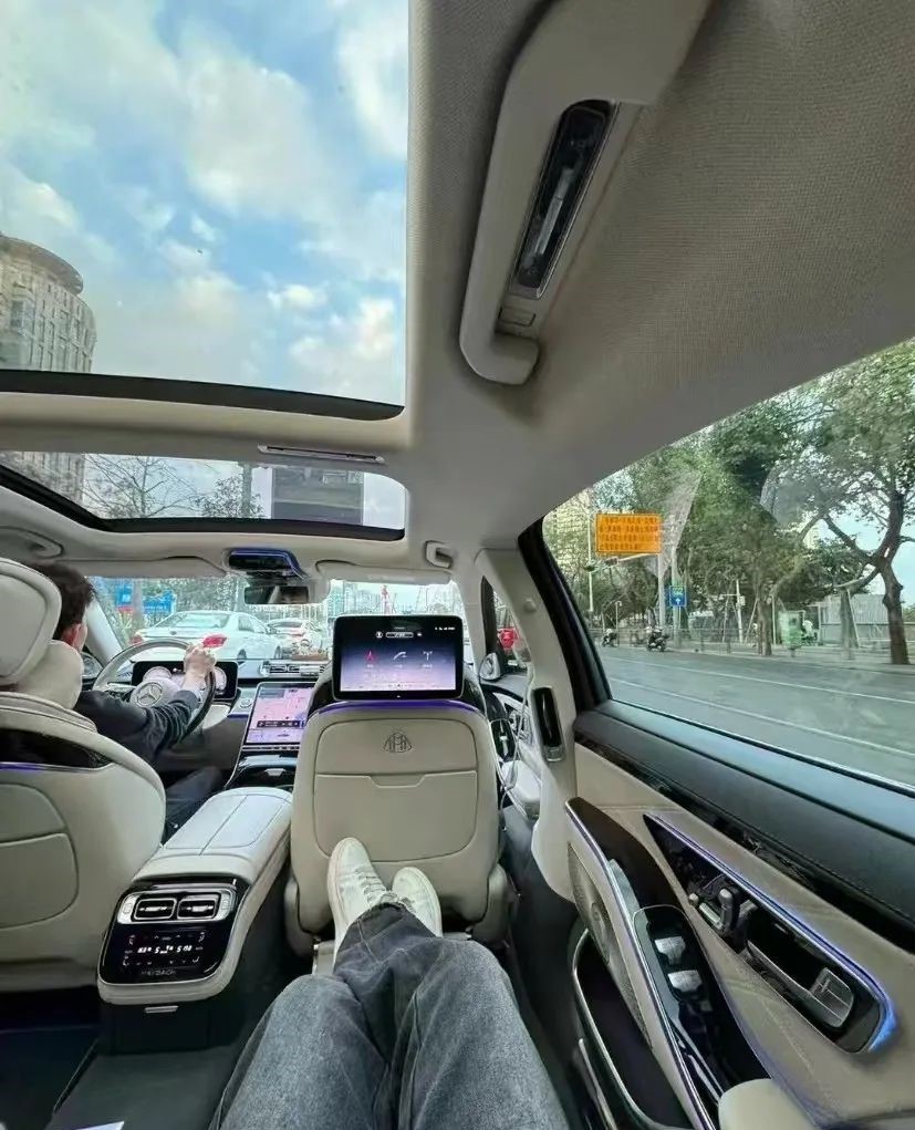 【普通人如何从底层杀出 】大山里的孩子如何通过互联网年入七位数？